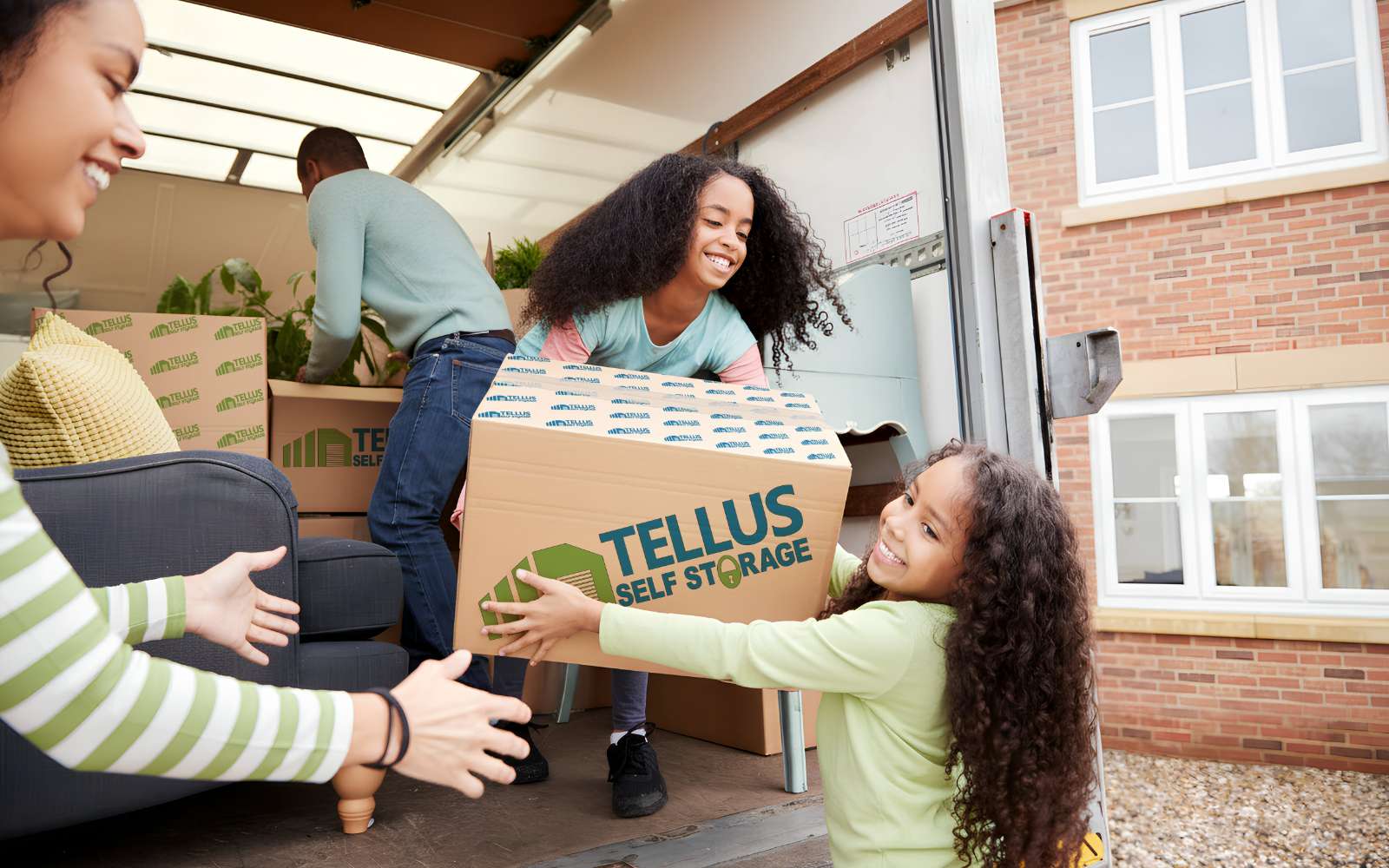 Happy Tellus Storage Family